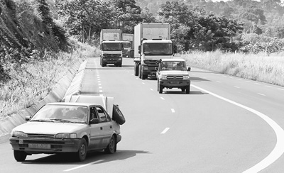 搭中國(guó)快車(chē)，促非洲發(fā)展